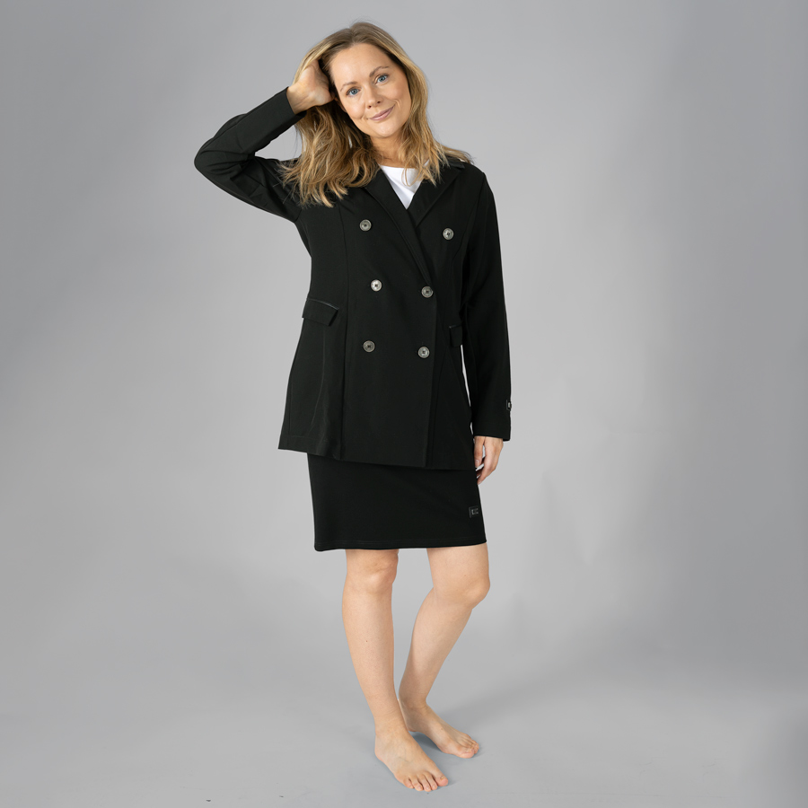 12700 12 Black